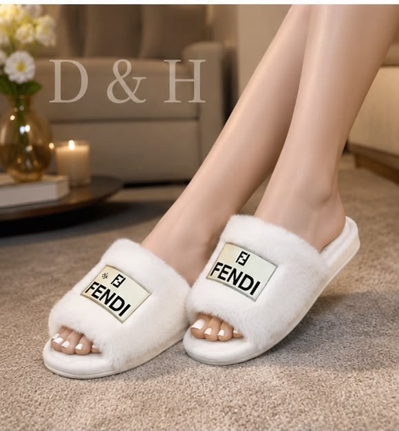 тапочки fendi,тапочки фенди,fendi fendi,тапочки фенди мужские,шлепанцы fendi