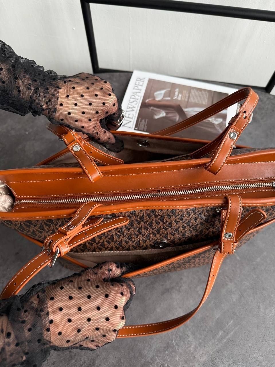 сумка шоппер michael kors,женская сумка michael kors,большая сумка шоппер,стильная сумка шоппер,michael kors сумка на плечо шоппер