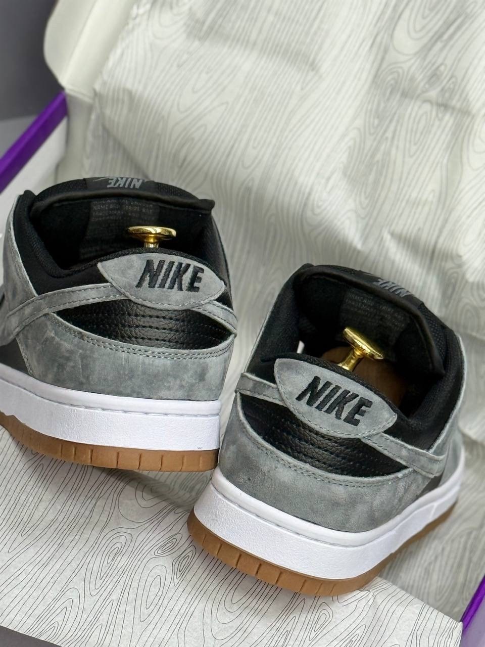 nike sb dunk low dark grey black gum,кроссовки nike sb dunk low,кроссовки,nike sb dunk low серые,dunk low nike