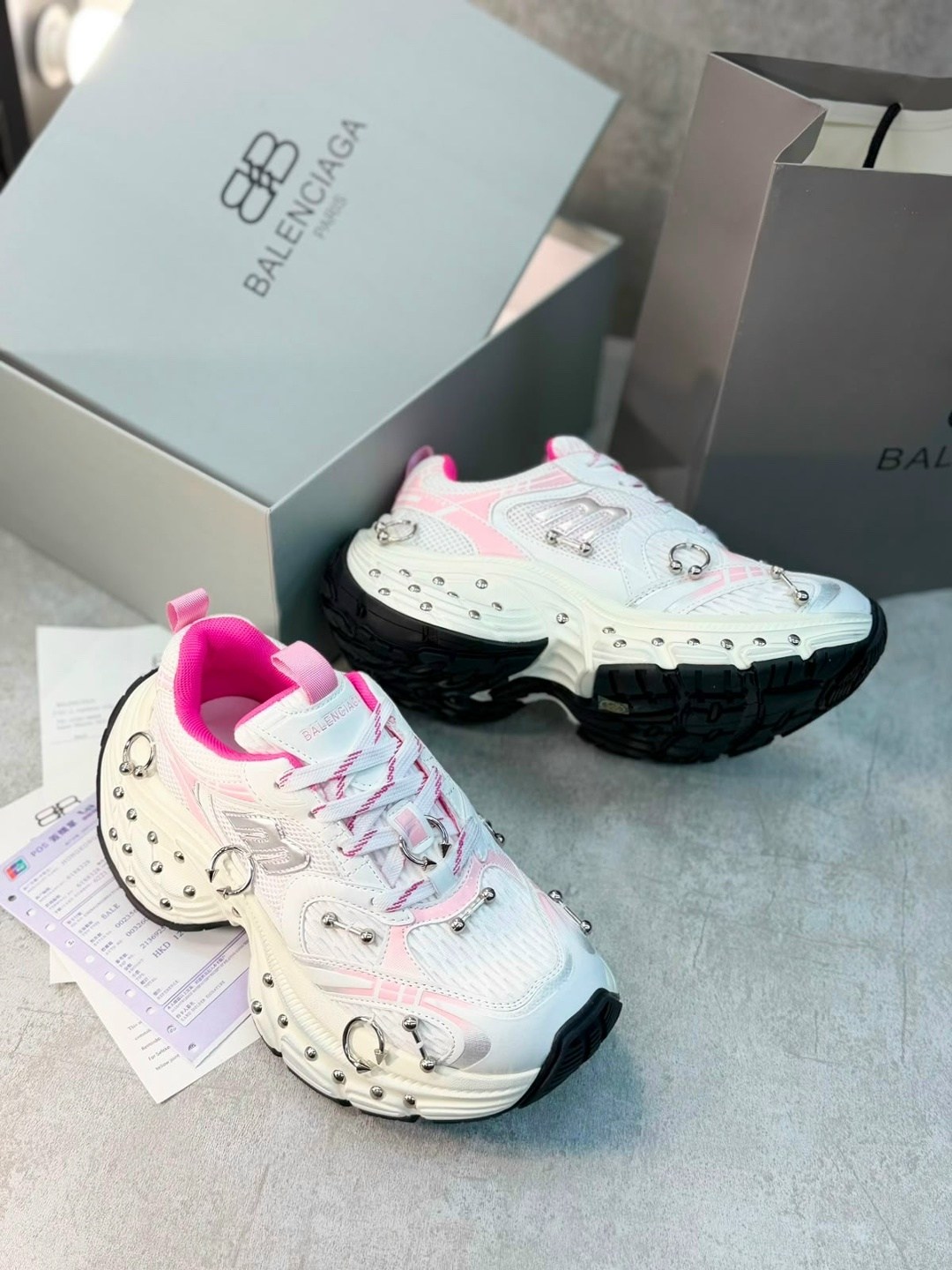 кроссовки balenciaga,balenciaga кроссовки женские,кеды баленсиага женские,кроссовки баленсиага,баленсиага кроссовки в сетку