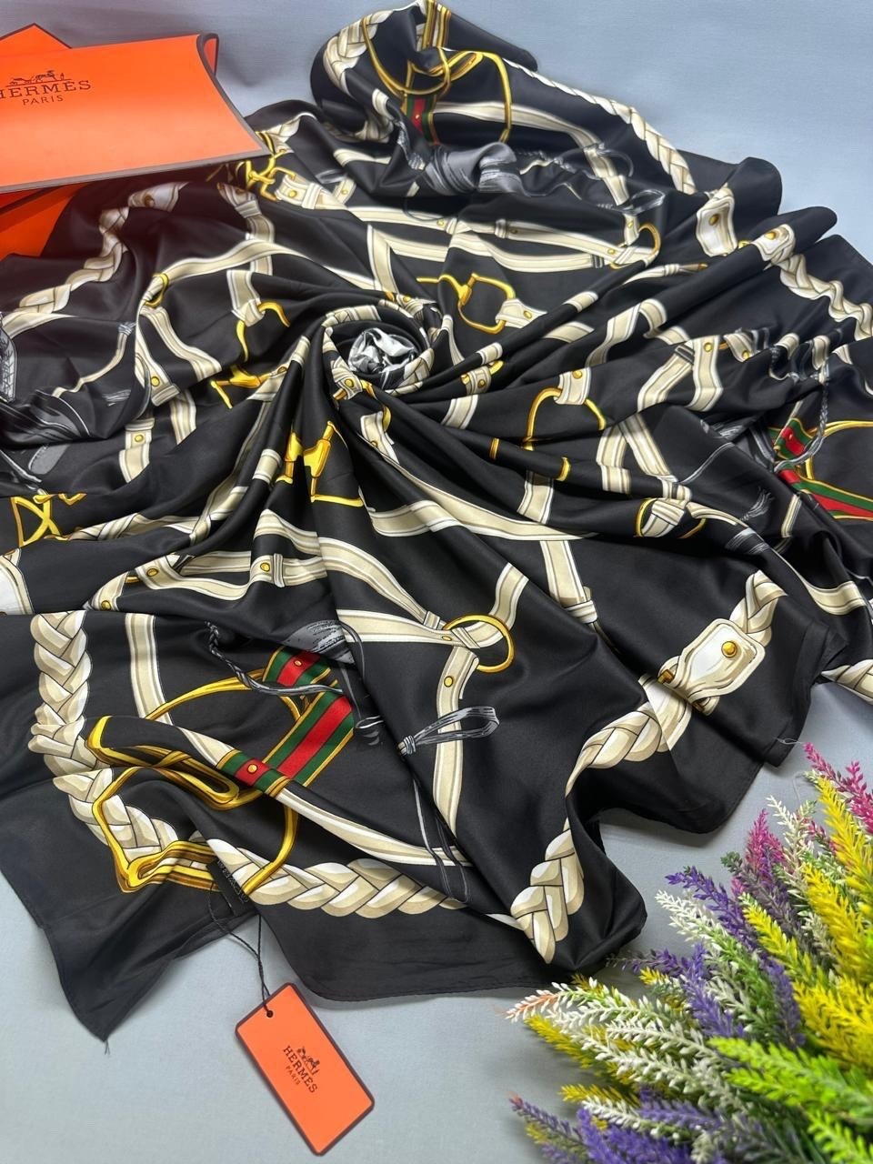 шелковые платки,шелковый платок hermes,платки большие,платки женские,платок hermes