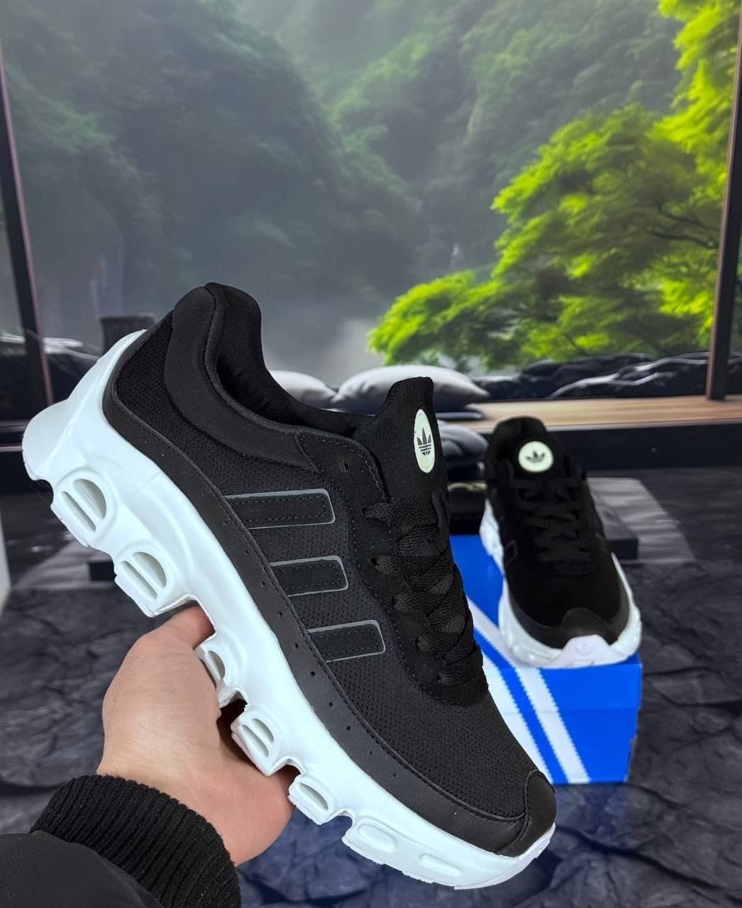 кроссовки adifom megaride adidas черный,кроссовки adidas,мужские кроссовки adidas,кроссовки адифом мегарид adidas,черные кроссовки adidas
