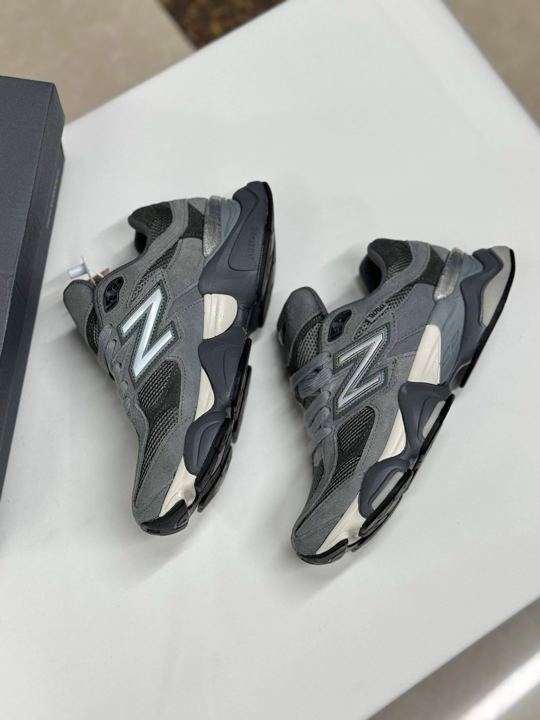 кроссовки new balance 9060,кроссовки new balance,кроссовки new balance 9060 36-41 серые,кроссовки new balance 9060 зимние,new balance 9060 серые