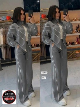 Костюм