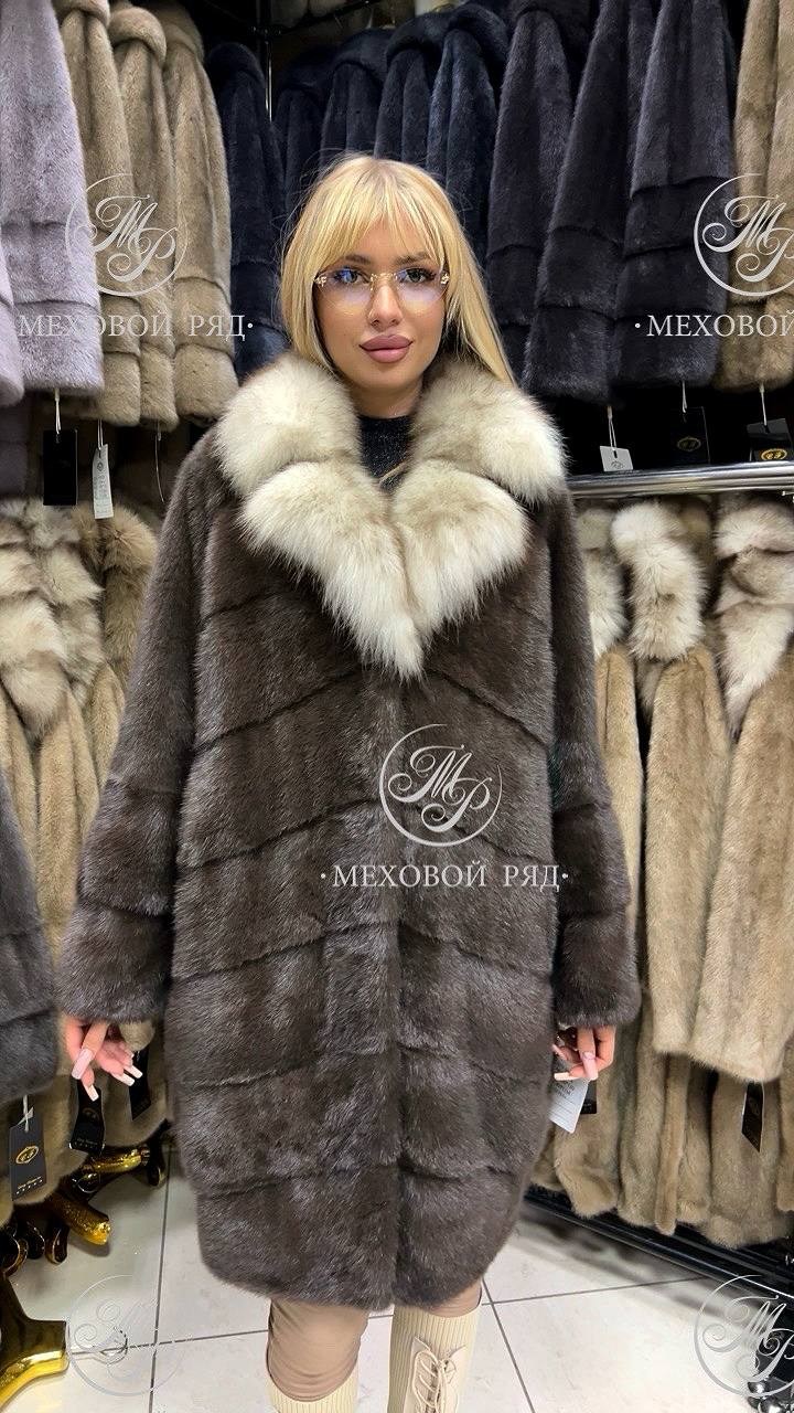 шубка,шуба из меха,шуба меховая,меховой воротник,меховые изделия