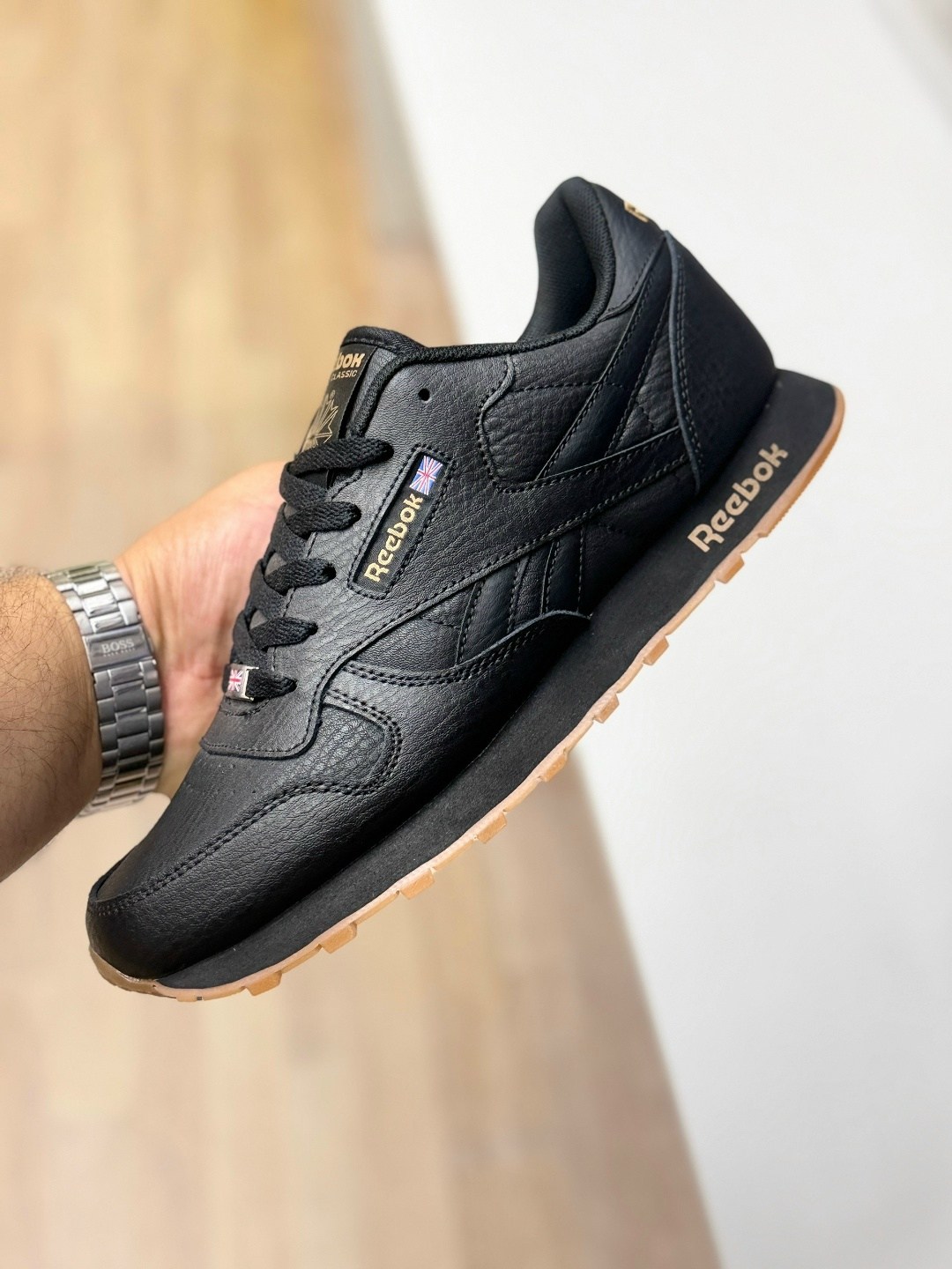 кроссовки reebok,мужские кроссовки reebok,кроссовки classic reebok,классические кожаные кроссовки reebok,мужские кроссовки reebok classic leather