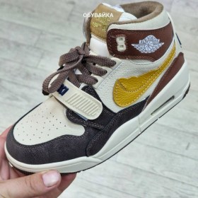 Кроссовки