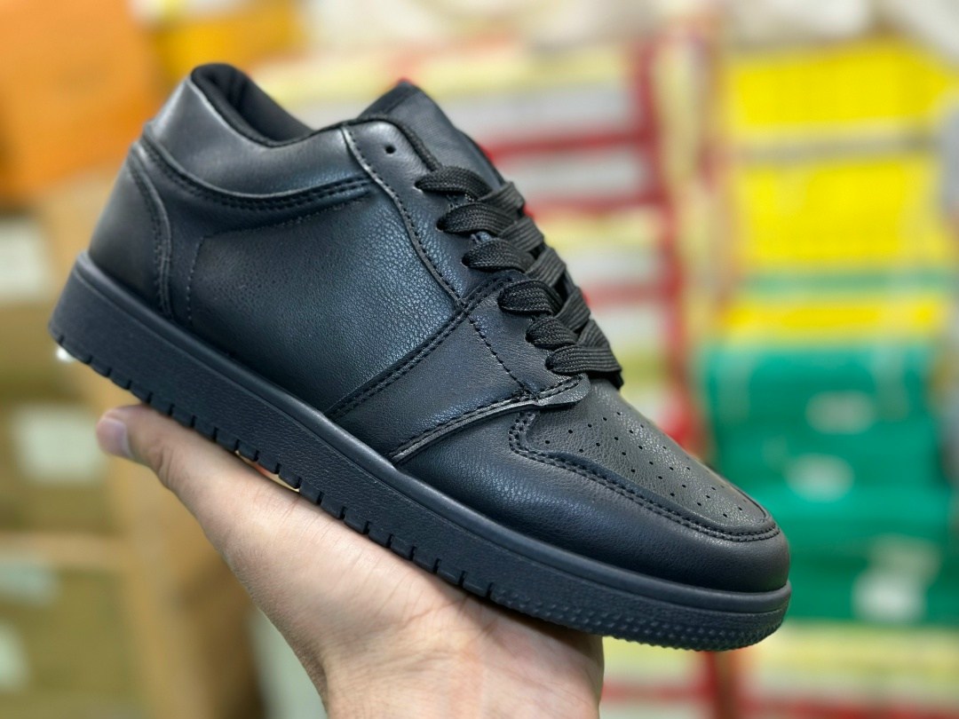 air jordan 1 low triple black,мужской кроссовки,,кроссовки nike air jordan 1 low,спортивная