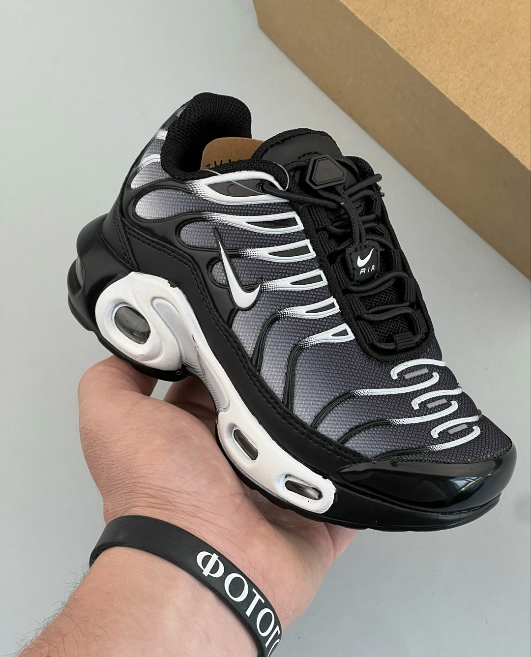 кроссовки nike air max plus tn,кроссовки nike air max plus,кроссовки,nike air max plus tn,кроссовки nike air max plus tn nike
