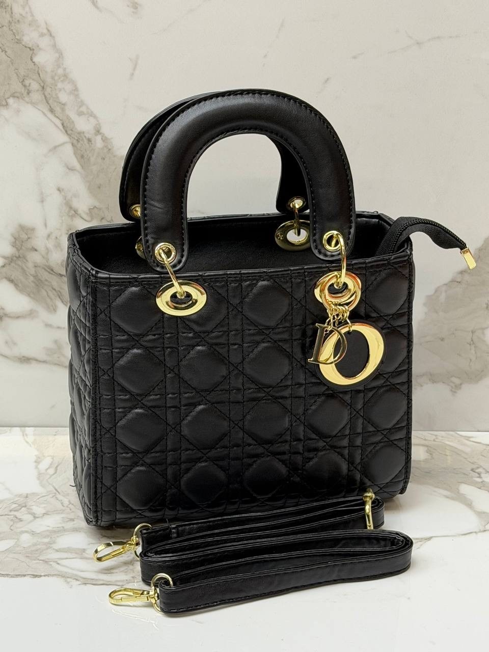 сумка lady dior,сумка dior,сумки диор,сумка диор женская,сумка леди диор