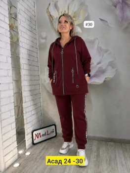 Костюм