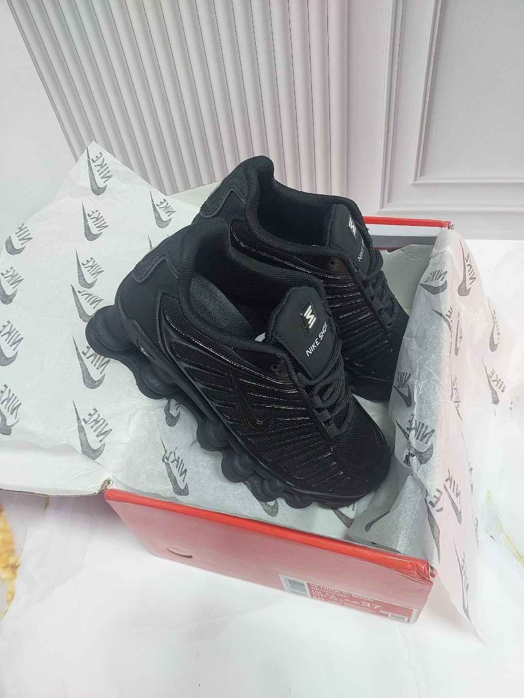 кроссовки,кроссовки nike shox tl,мужские и женские кроссовки,кроссы,кроссовки мужские nike