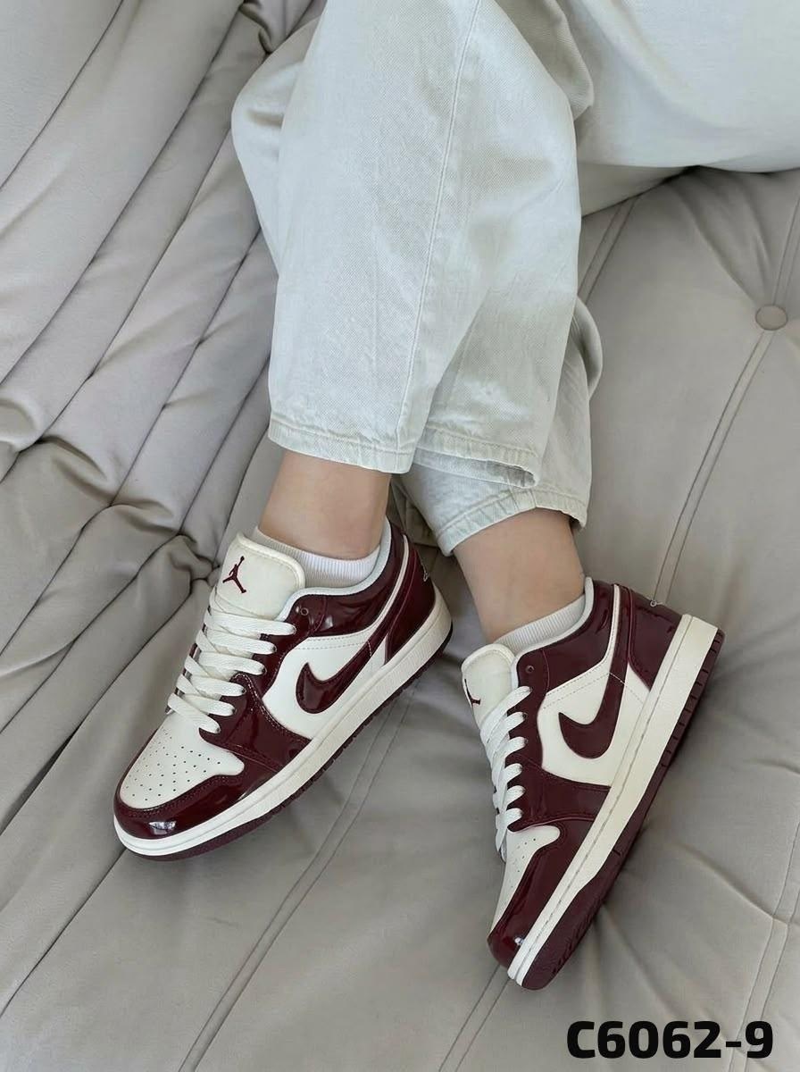серые кроссовки,кроссовки nike sb dunk low,женские кроссовки nike,nike кроссовки,женские кроссовки nike dunk low