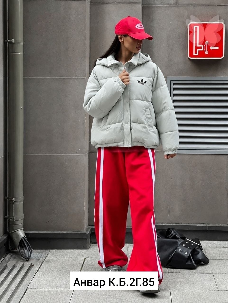 куртка модная,женская куртка,женский пуховик adidas,куртка,куртка женская бежевая