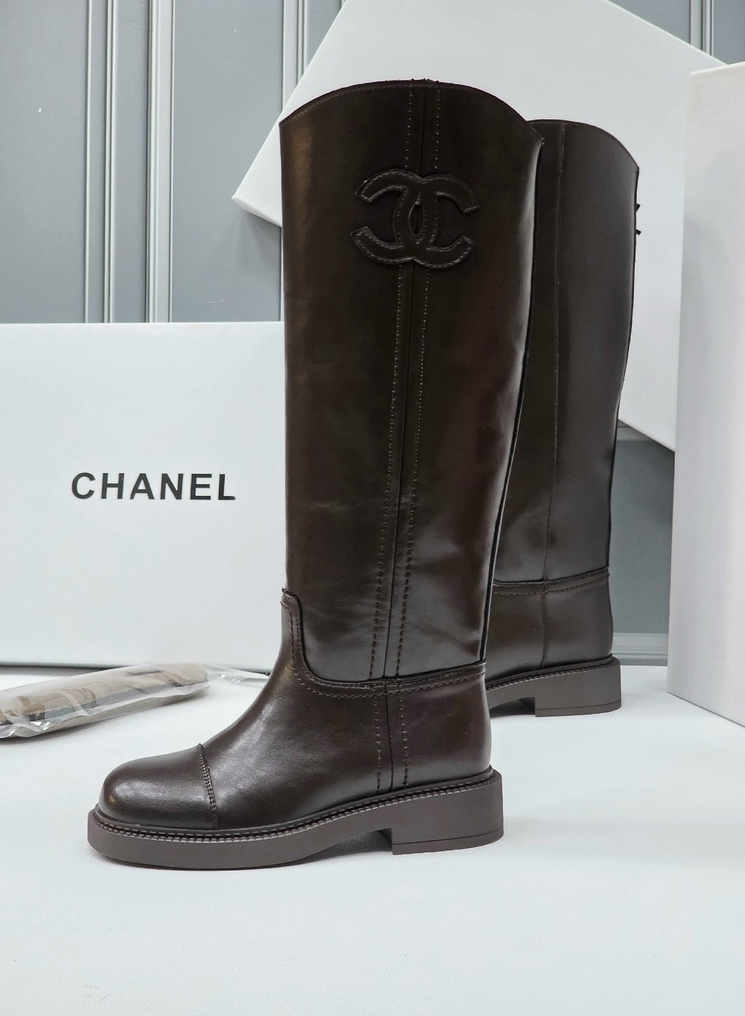 сапоги chanel,сапоги шанель,женские сапоги,сапоги,женские осенние сапоги chanel 2026 черные кожаные высокие