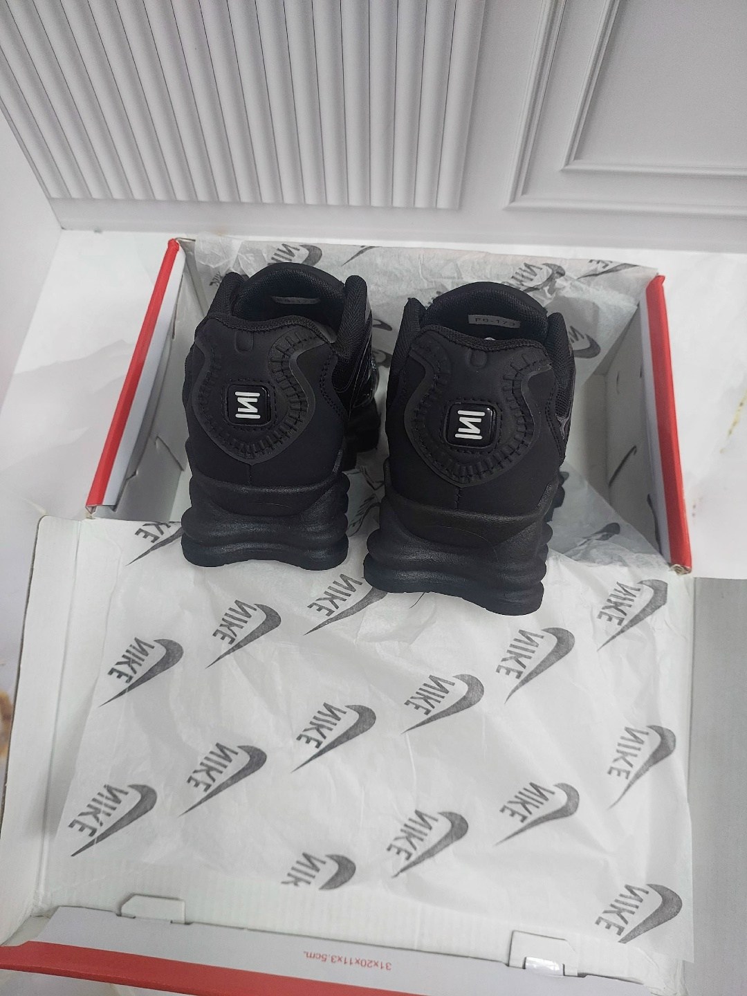 кроссовки,кроссовки nike shox tl,мужские и женские кроссовки,кроссы,кроссовки мужские nike