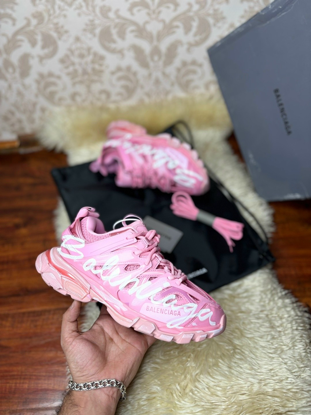 женские кроссовки balenciaga,кроссовки balenciaga,кроссовки balenciaga track,женские кроссовки balenciaga track trainer pink,balenciaga track sneakers pink