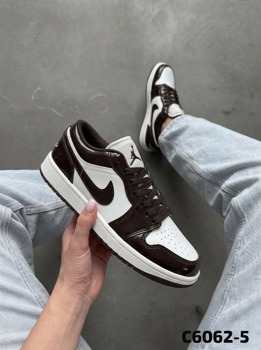 серые кроссовки,кроссовки nike sb dunk low,женские кроссовки nike,nike кроссовки,женские кроссовки nike dunk low