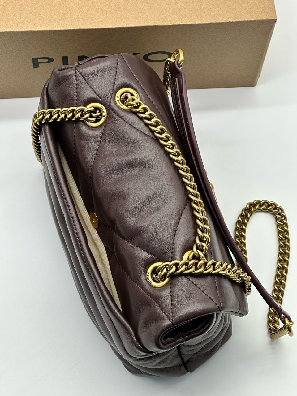 женская сумка в стиле pinko с натуральной кожей,женская сумка в стиле pinko,сумка pinko кожаная,сумка pinko,сумка женская pinko