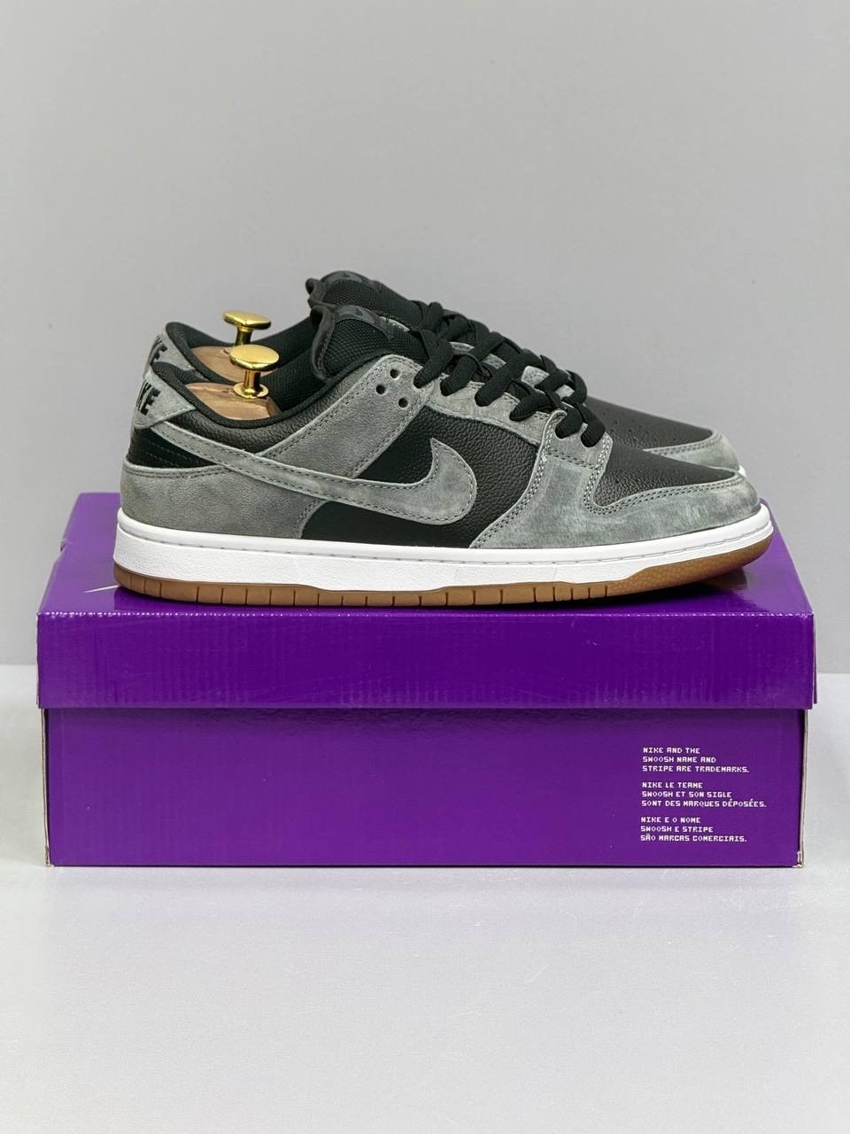 nike sb dunk low dark grey black gum,кроссовки nike sb dunk low,кроссовки,nike sb dunk low серые,dunk low nike