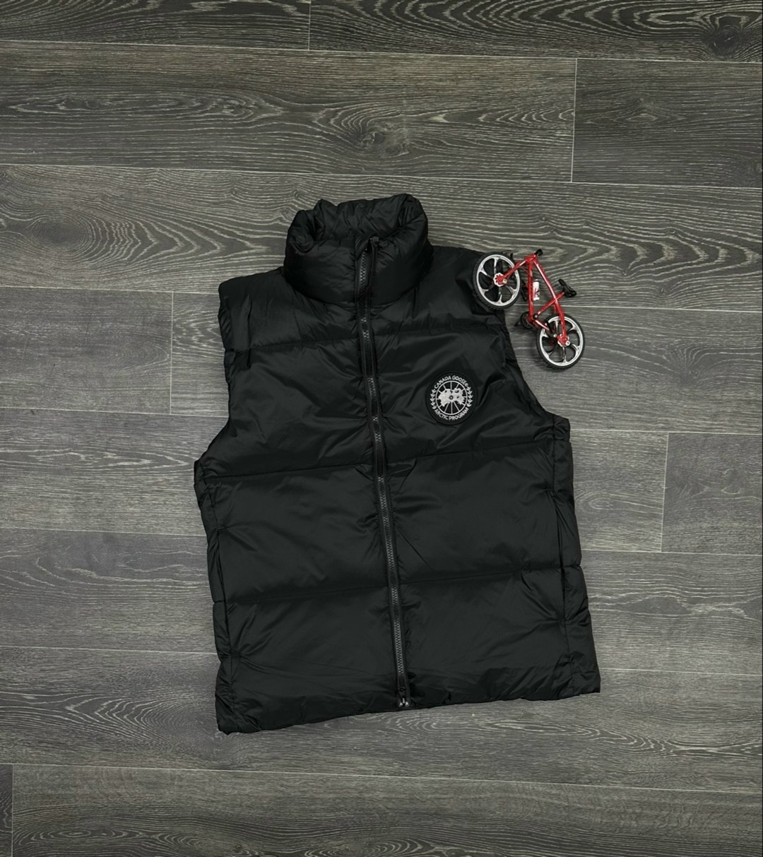 жилет canada goose мужской,жилет canada goose,жилетки мужские,жилет мужской,жилет
