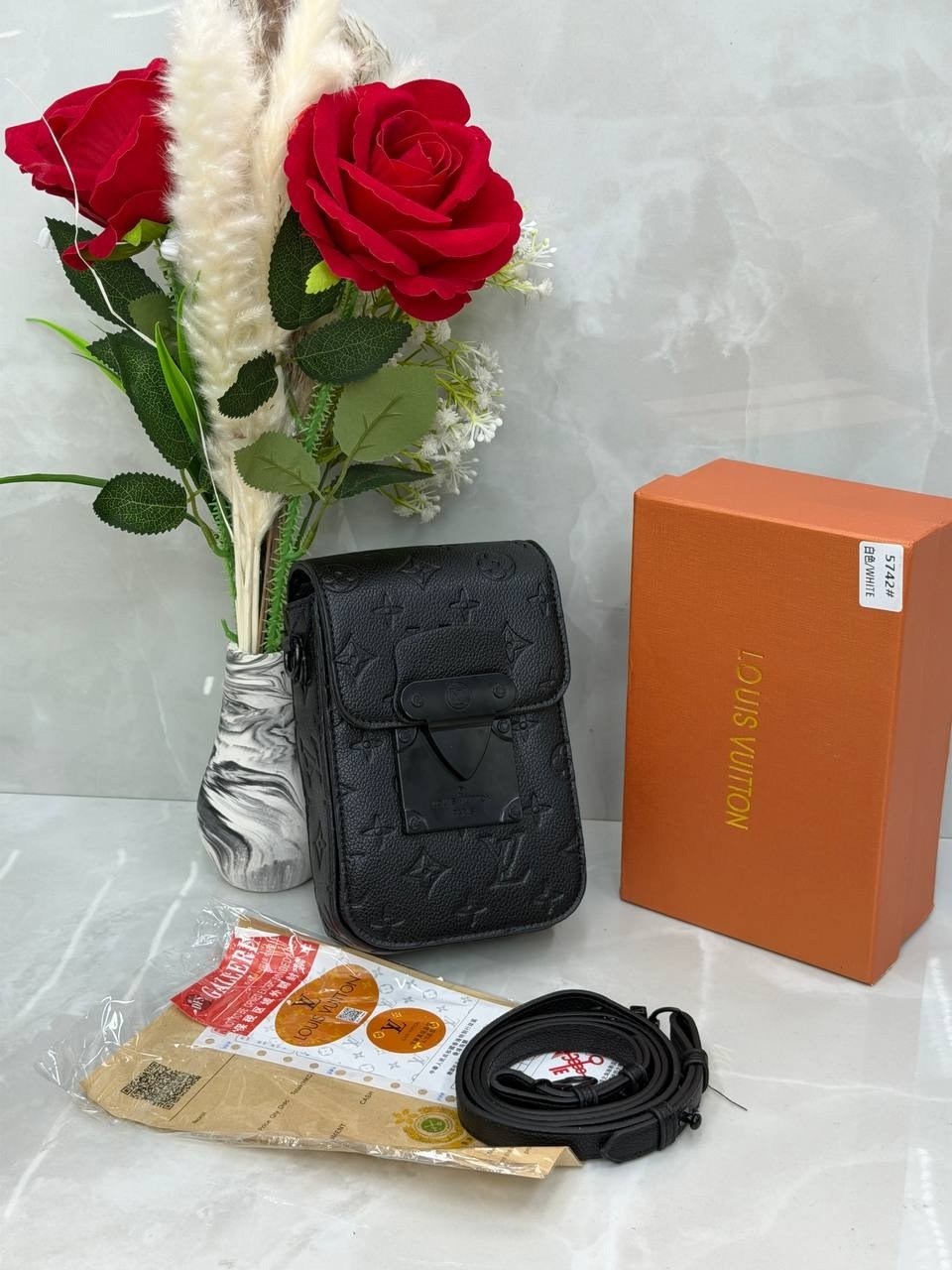louis vuitton сумка на плечо,сумка,сумка louis vuitton,сумки,сумка через плечо louis vuitton