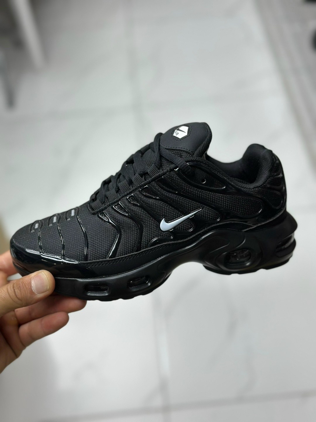 nike air max plus tn,кроссовки nike air max plus tn,кроссовки,nike air max plus,nike air max tn