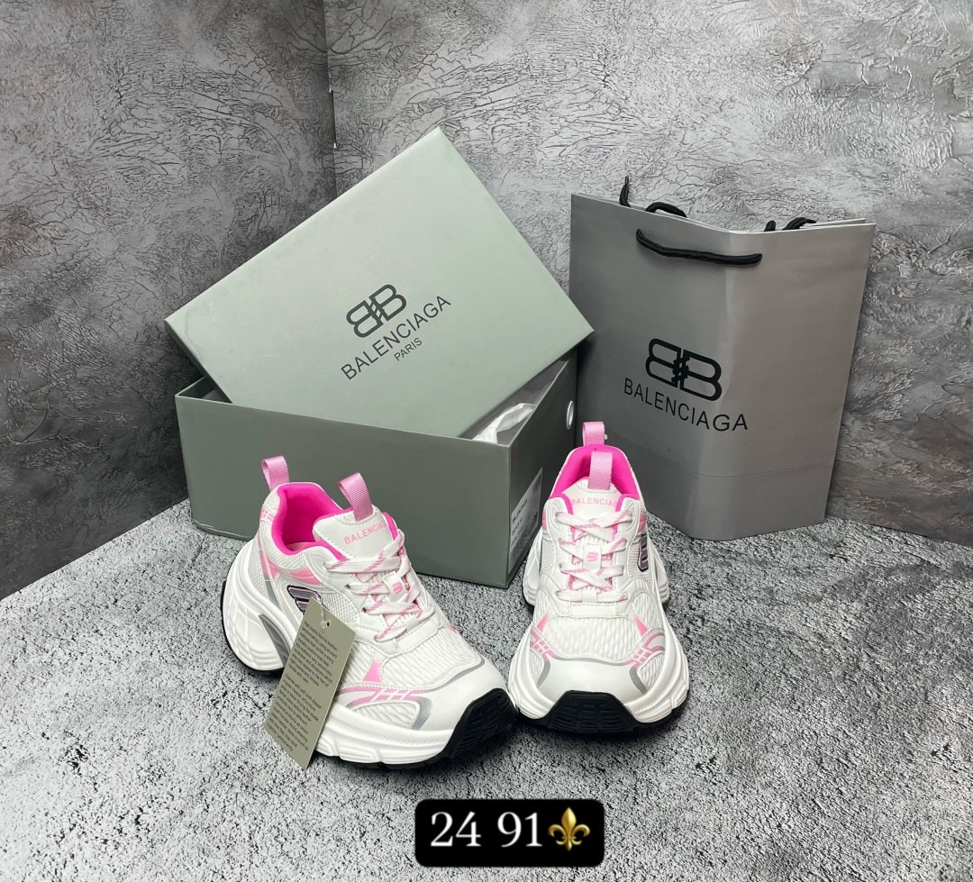 кроссовки женские balenciaga,balenciaga кроссовки,balenciaga кроссовки оригинал розовые,кроссовки женские balenciaga elkami 209366244,кроссовки баленсиага женские