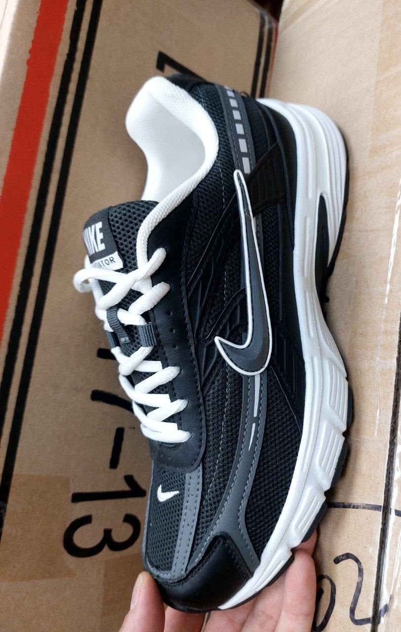 мужские беговые кроссовки initiator от finish line nike мультиколор,кроссовки nike initiator,мужские беговые кроссовки initiator от finish line nike,кроссовки,мужские кроссовки nike