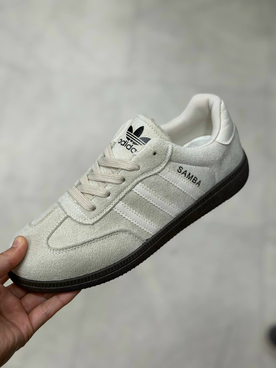 ,gazelle adidas,adidas gazelle khaki green,adidas originals handball spezial,adidas handball spezial