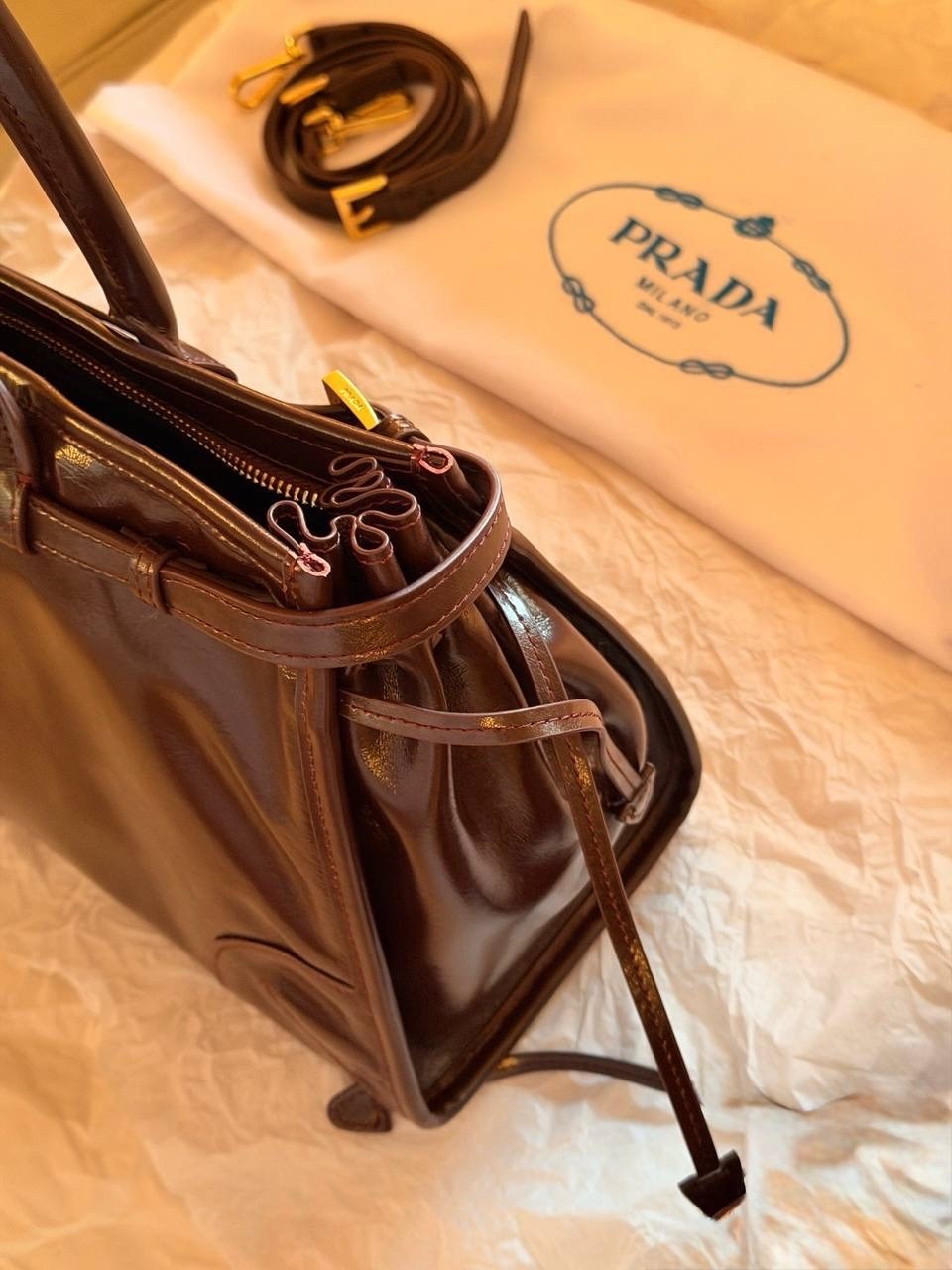 сумка женская prada,сумка prada,сумка prada натуральная кожа 32-16,прада сумка женская,prada большая кожаная сумка коричневый