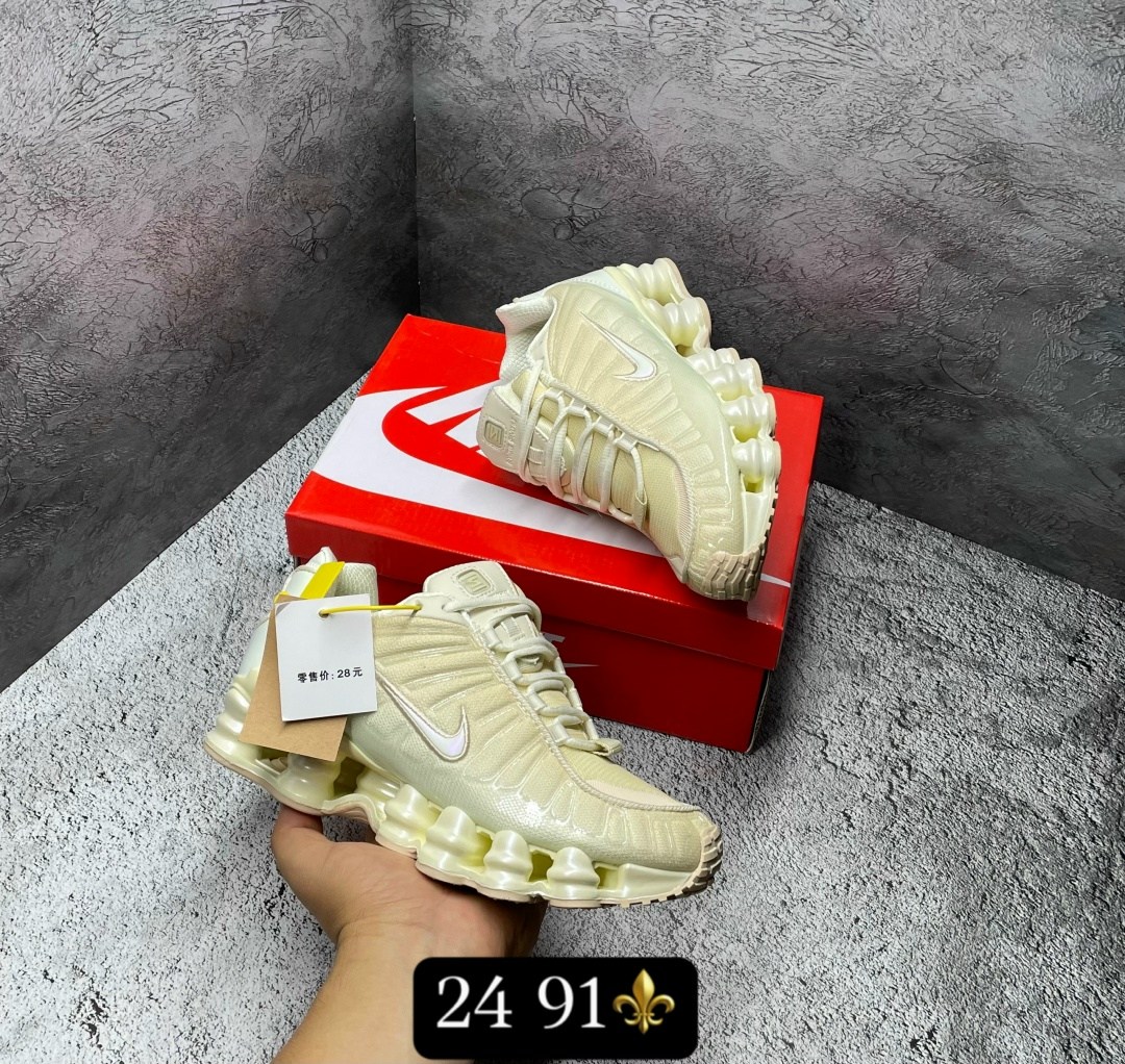 кроссовки,кроссовки nike shox tl,женские кроссовки,кроссовки shox,повседневные кроссовки