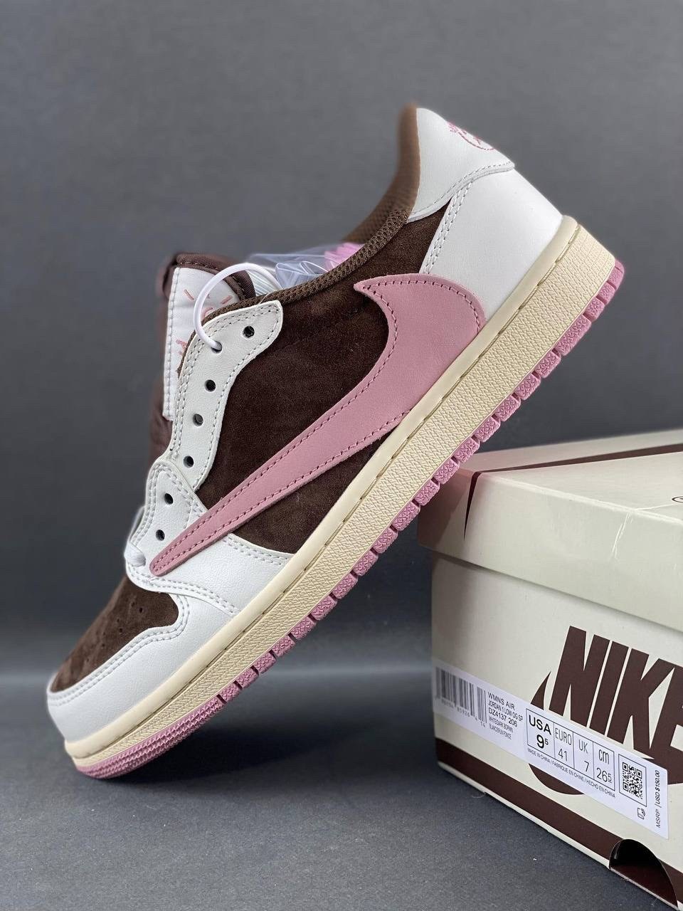 кроссовки travis scott x nike air jordan 1 low og,air jordan 1 low travis scott,кроссовки nike travis scott x air jordan 1 low,кроссовки travis scott x air jordan 1 low,кроссовки nike travis scott x a