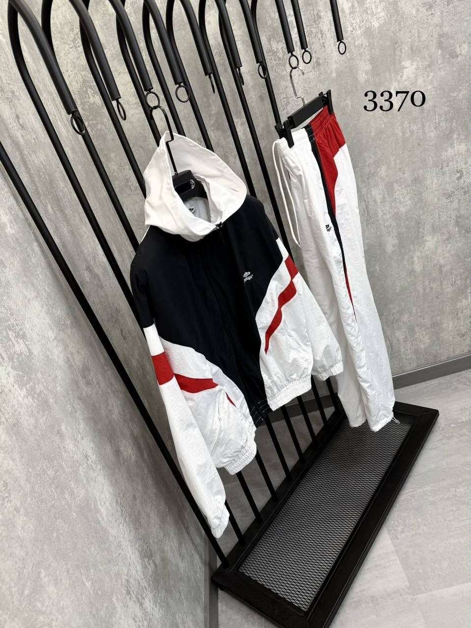 спортивный костюм nike,спортивные костюмы адидас,спортивный костюм nike артикул 4889 плащевка,спортивный костюм,костюм спортивный плащевка nike