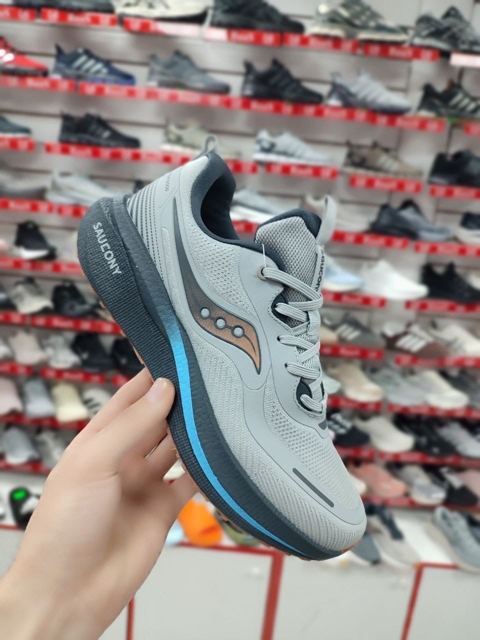 кроссовки saucony,кроссовки мужские saucony,saucony triumph 21,кроссовки saucony triumph 21,кроссовки saucony triumph
