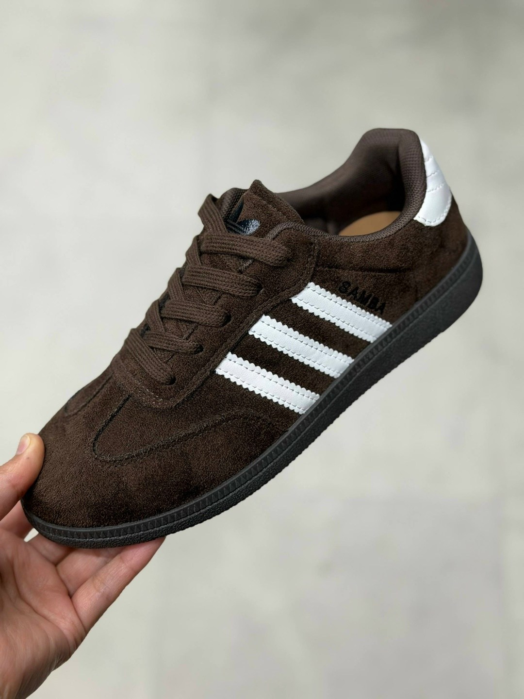 ,gazelle adidas,adidas gazelle khaki green,adidas originals handball spezial,adidas handball spezial