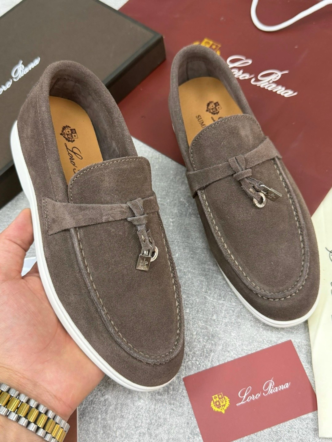 замшевые лоферы loro piana,лоферы женские loro piana,,лоферы loro piana,лоферы из натуральной замши loro piana premium shoes