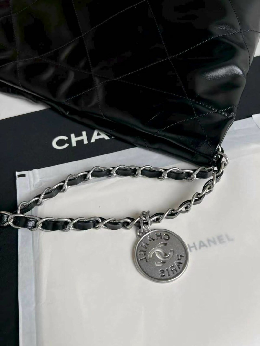 chanel сумка,сумка шанель мешок,сумки шанель,сумка шанель 22,в стиле шанель