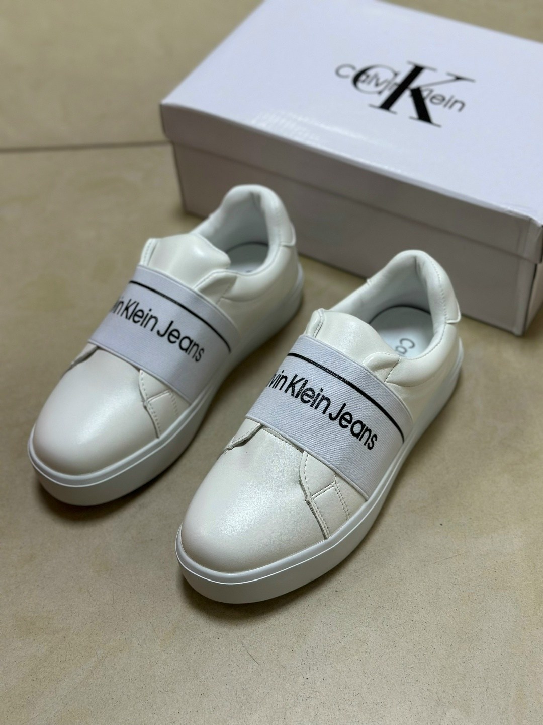 ,слипоны кельвин кляйн,кроссовки calvin klein женские, calvin klein, женская