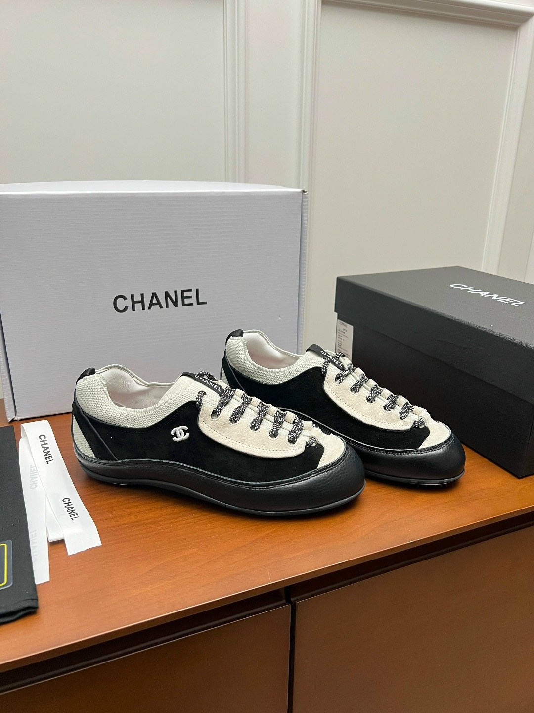 кроссовки женские chanel,кеды chanel,chanel кроссовки,,шанель кеды