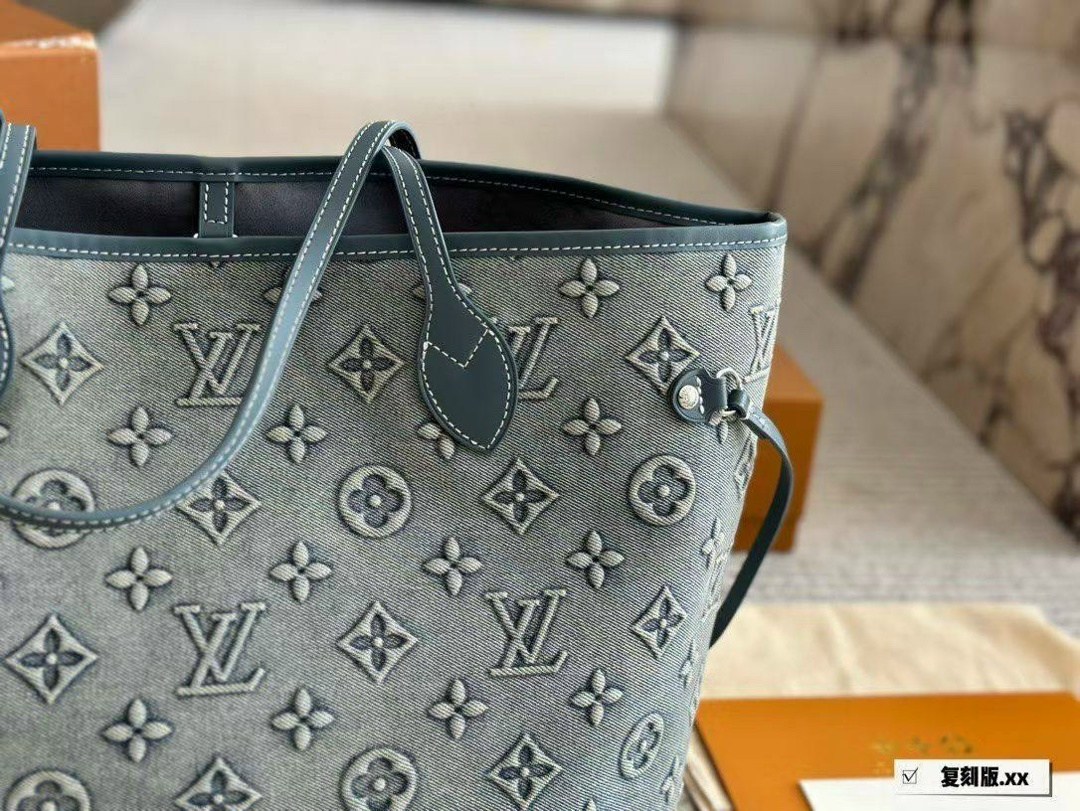 сумка женская louis vuitton,cумка louis vuitton,сумка луи виттон голубая,louis vuitton сумка на плечо,модная женская сумка