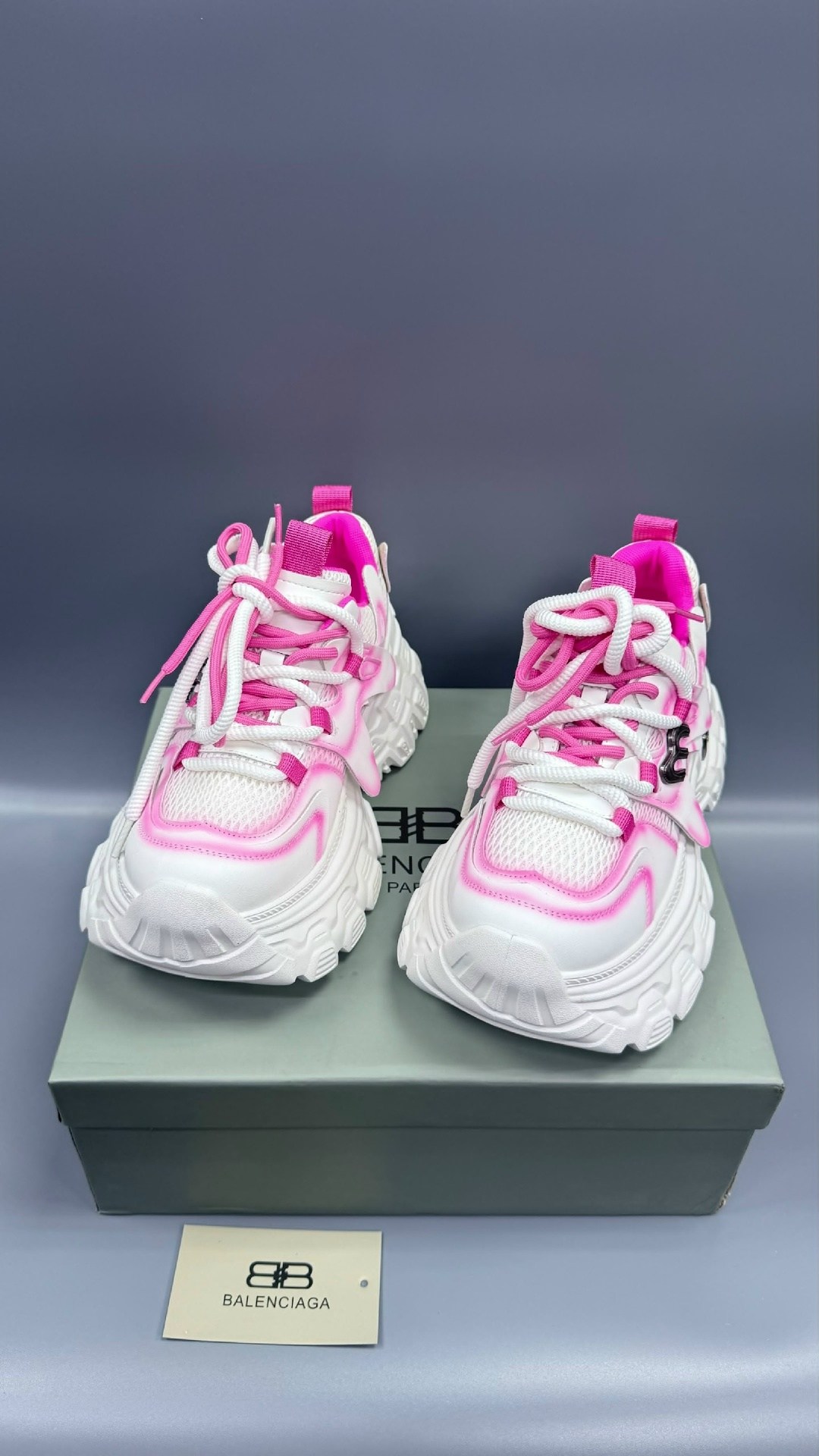 кроссовки женские balenciaga,кроссовки balenciaga,баленсиага кроссовки женские,balenciaga кроссовки оригинал розовые,женские кроссовки balenciaga 3xl серебристые с розовым