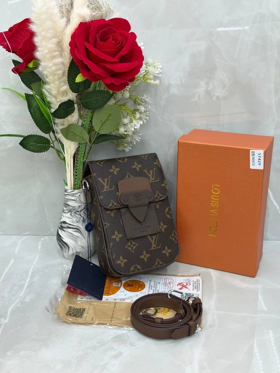louis vuitton сумка на плечо,сумка,сумка louis vuitton,сумки,сумка через плечо louis vuitton