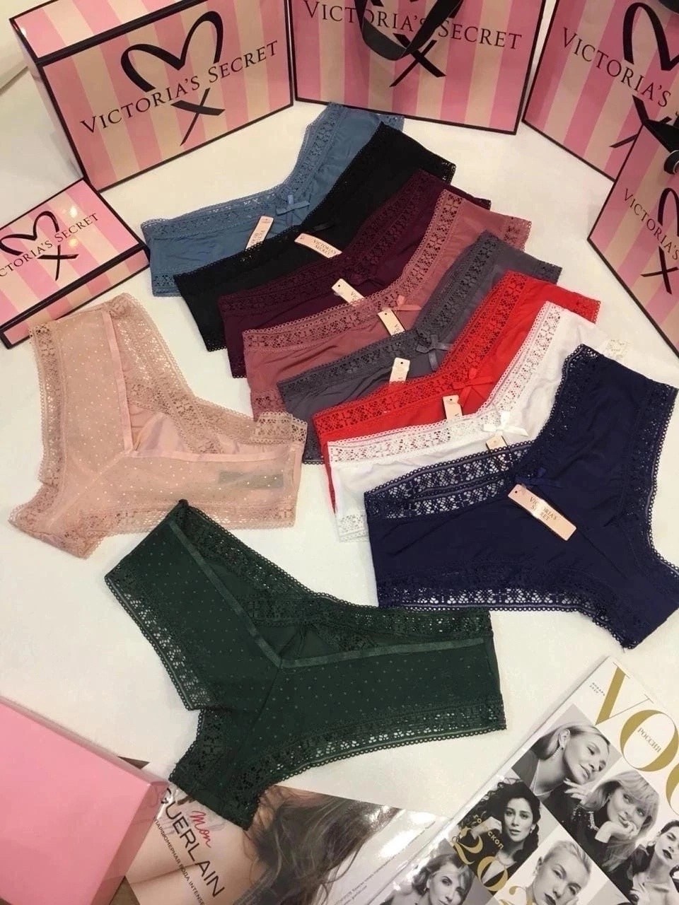 набор трусиков victoria's secret,набор трусиков танга от victoria's secret,набор трусиков виктория сикрет victoria's secret,трусы женские victoria secret,victoria secret трусы