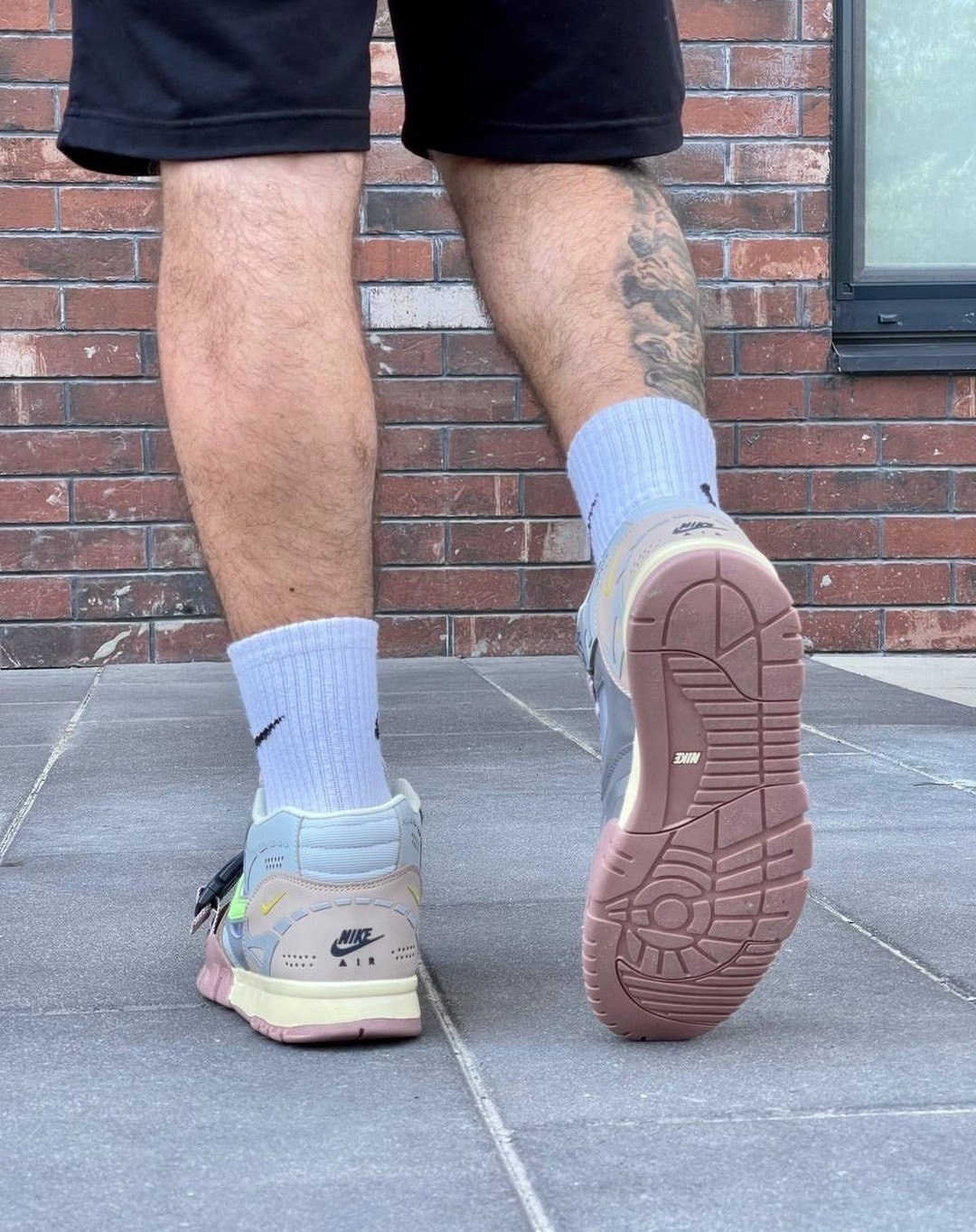 nike air trainer 1 sp,nike air trainer 1 utility sp light smoke grey honeydew,nike air trainer 1,кроссовки nike air trainer 1 sp smoke grey,кроссовки nike air trainer 1