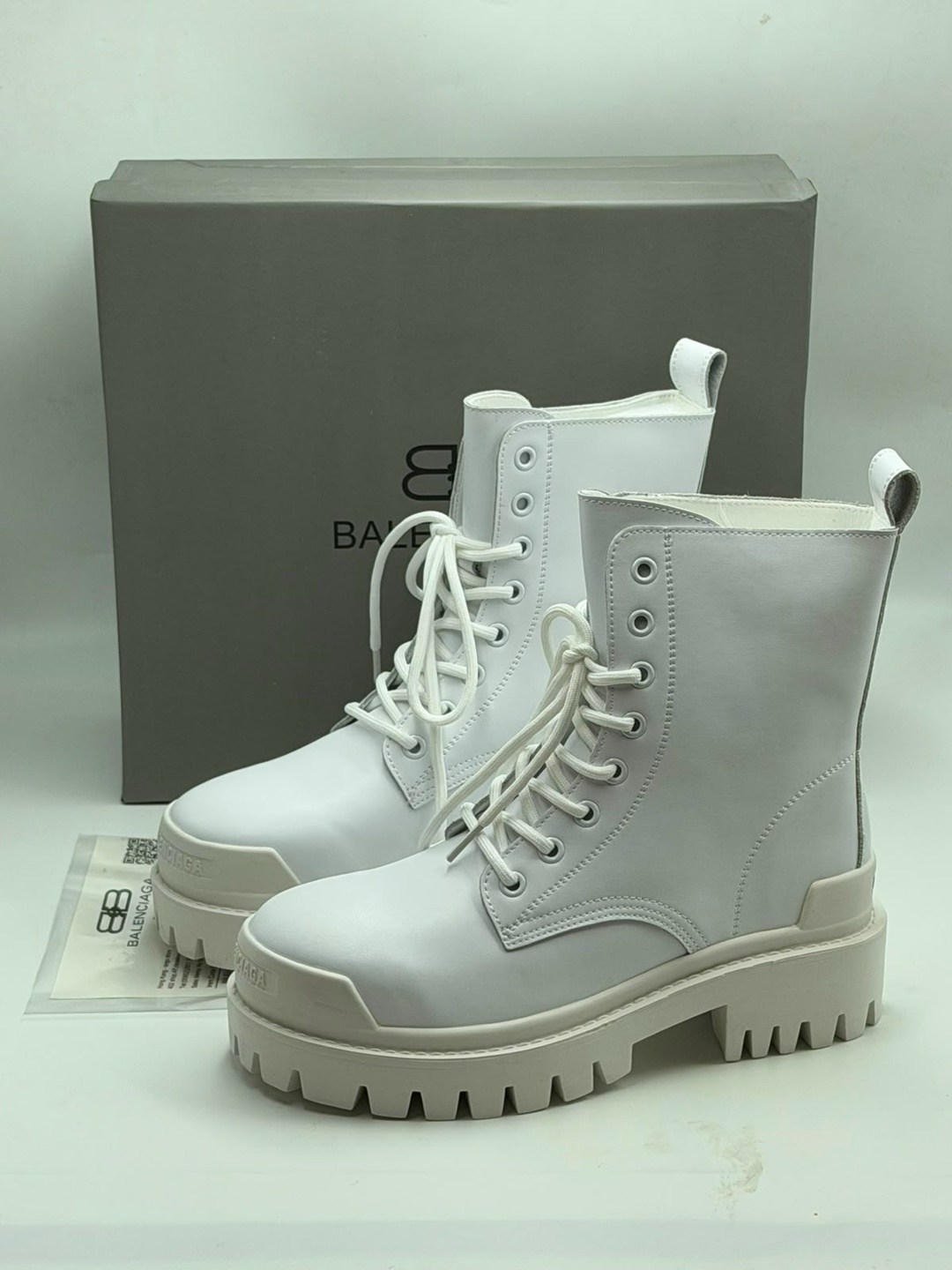 ботинки balenciaga,ботинки баленсиага трактор,баленсиага ботинки,,ботинки женские белые