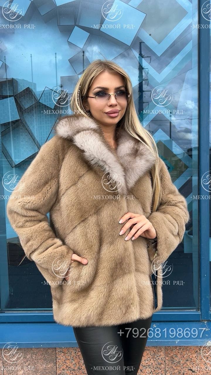 норковая шуба с капюшоном из куницы каменки,норковая шуба кокон,шубка,норковая шуба,короткая норковая шуба