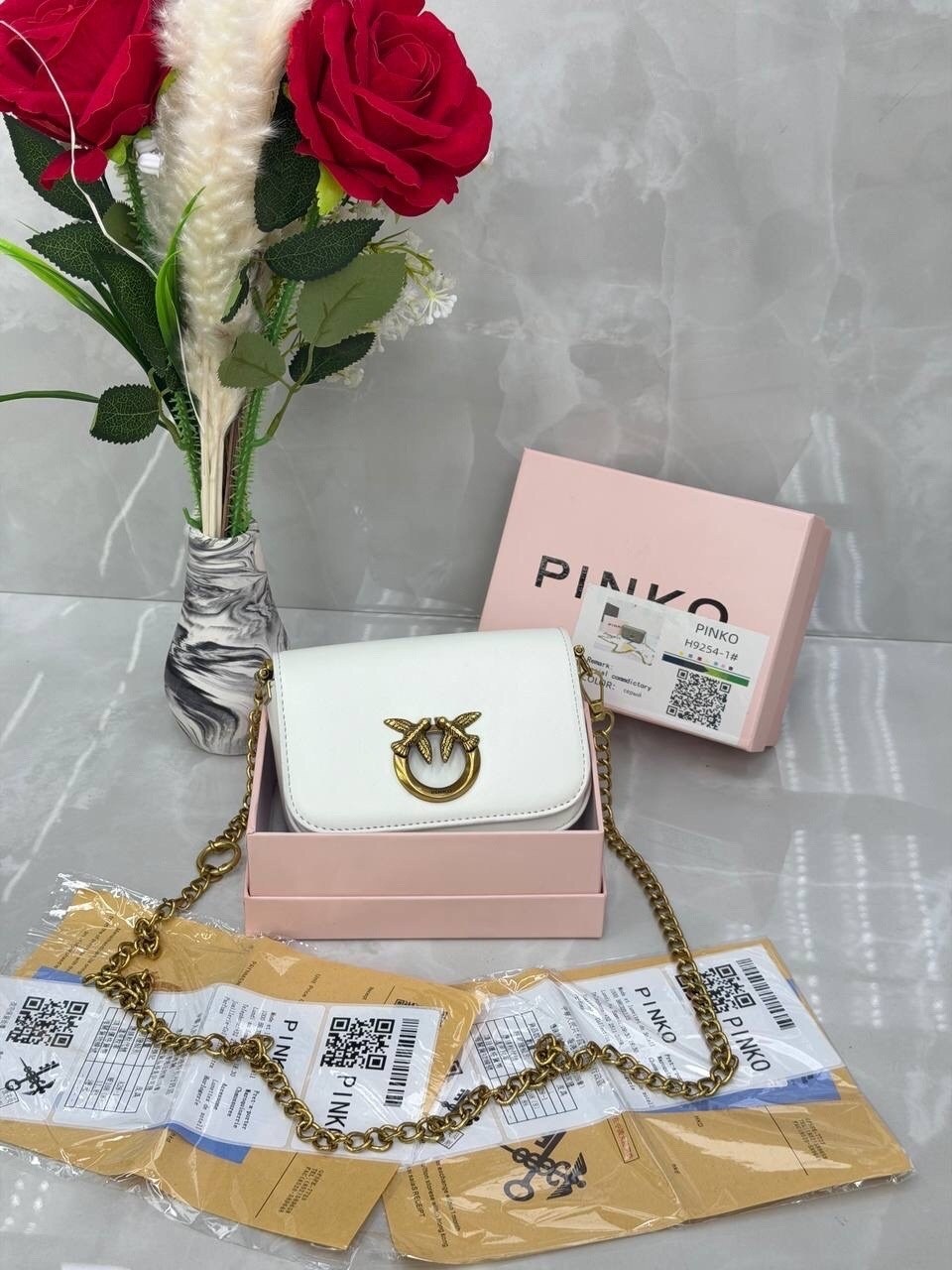 сумка pinko,pinko сумка на плечо,сумка pinko женская,сумка кросс-боди женская pinko love bag click simply черный,сумка pinko натуральная кожа
