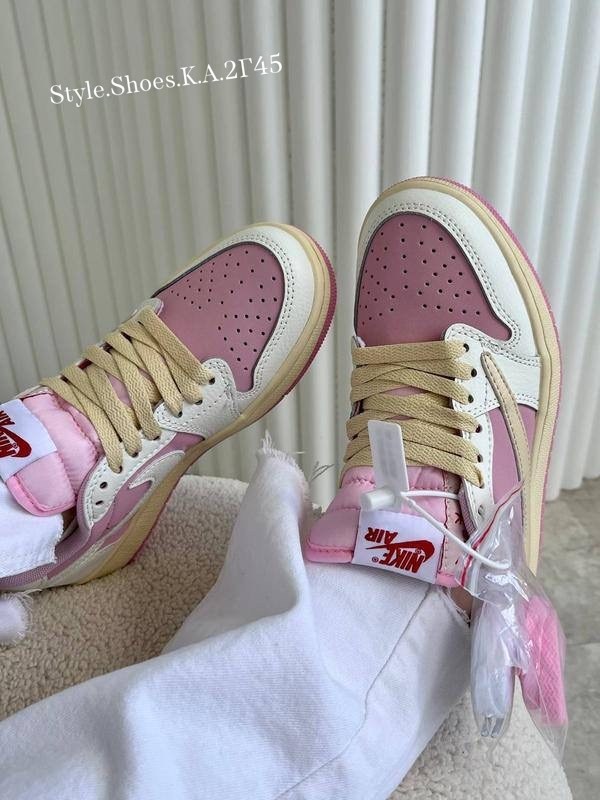 travis scott x air jordan 1 low sail shy pink,кроссовки travis scott x air jordan 1 low sail shy pink,nike air jordan 1 low x travis scott,nike air jordan 1 low travis scott shy pink,nike air jordan 1
