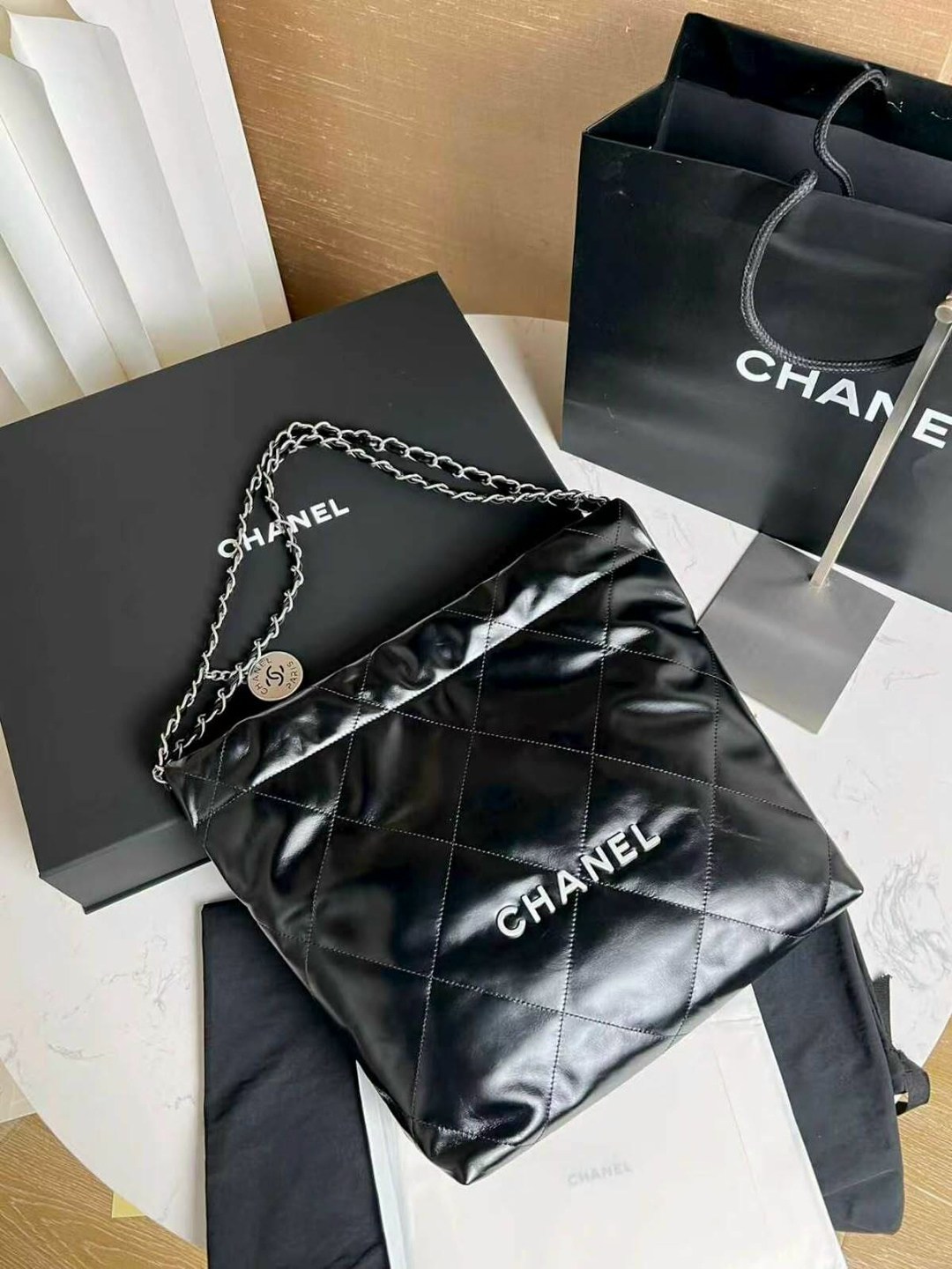 chanel сумка,сумка шанель мешок,сумки шанель,сумка шанель 22,в стиле шанель